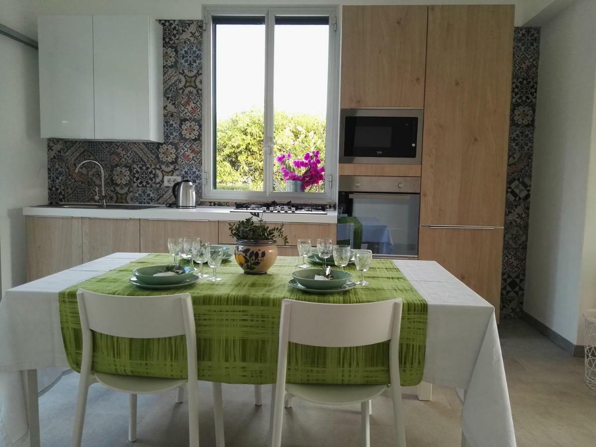 מרינה די רגוזה Villa Eleonora מראה חיצוני תמונה