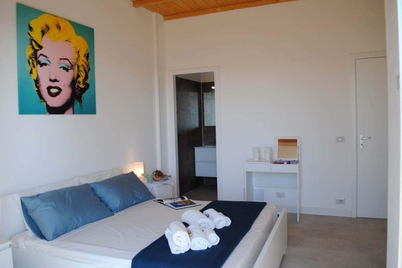מרינה די רגוזה Villa Eleonora מראה חיצוני תמונה