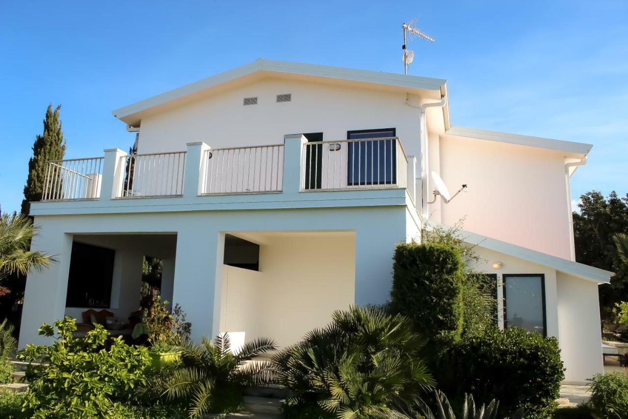 מרינה די רגוזה Villa Eleonora מראה חיצוני תמונה