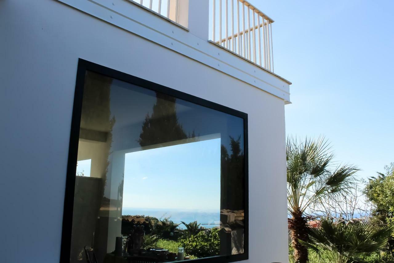 מרינה די רגוזה Villa Eleonora מראה חיצוני תמונה