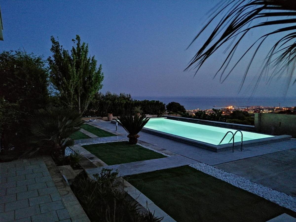 מרינה די רגוזה Villa Eleonora מראה חיצוני תמונה